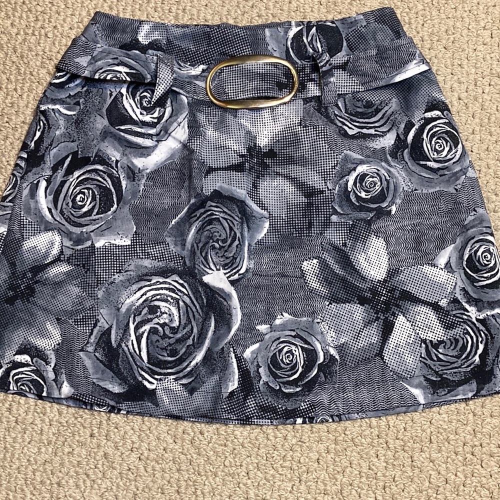 Vintage 90s floral skirt with faux belt